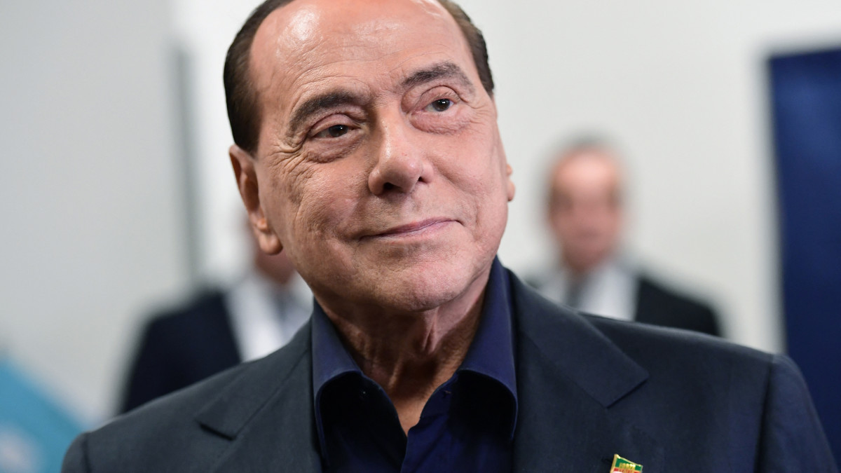 Kopstukken Europees rechts treuren om Berlusconi