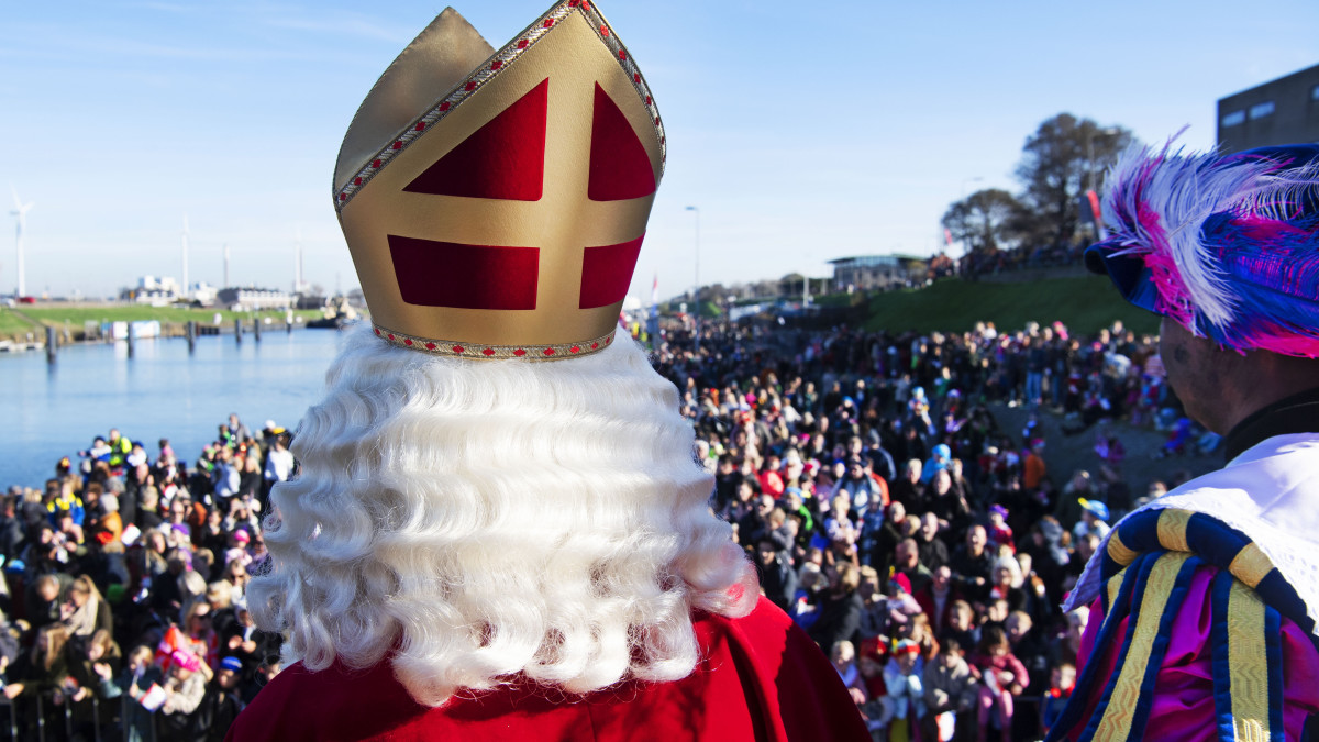 Aankomst Sinterklaas in IJmuiden. Beeld: ANP
